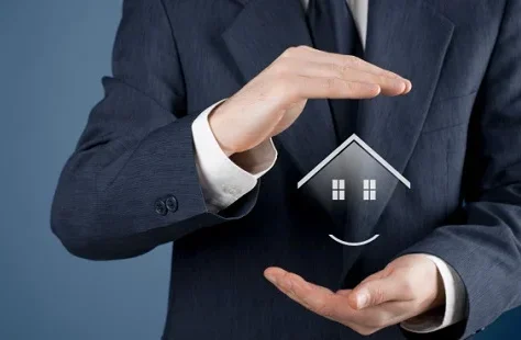 Propriétaire satisfait avec 2KEYS gestion locative courte durée Angers